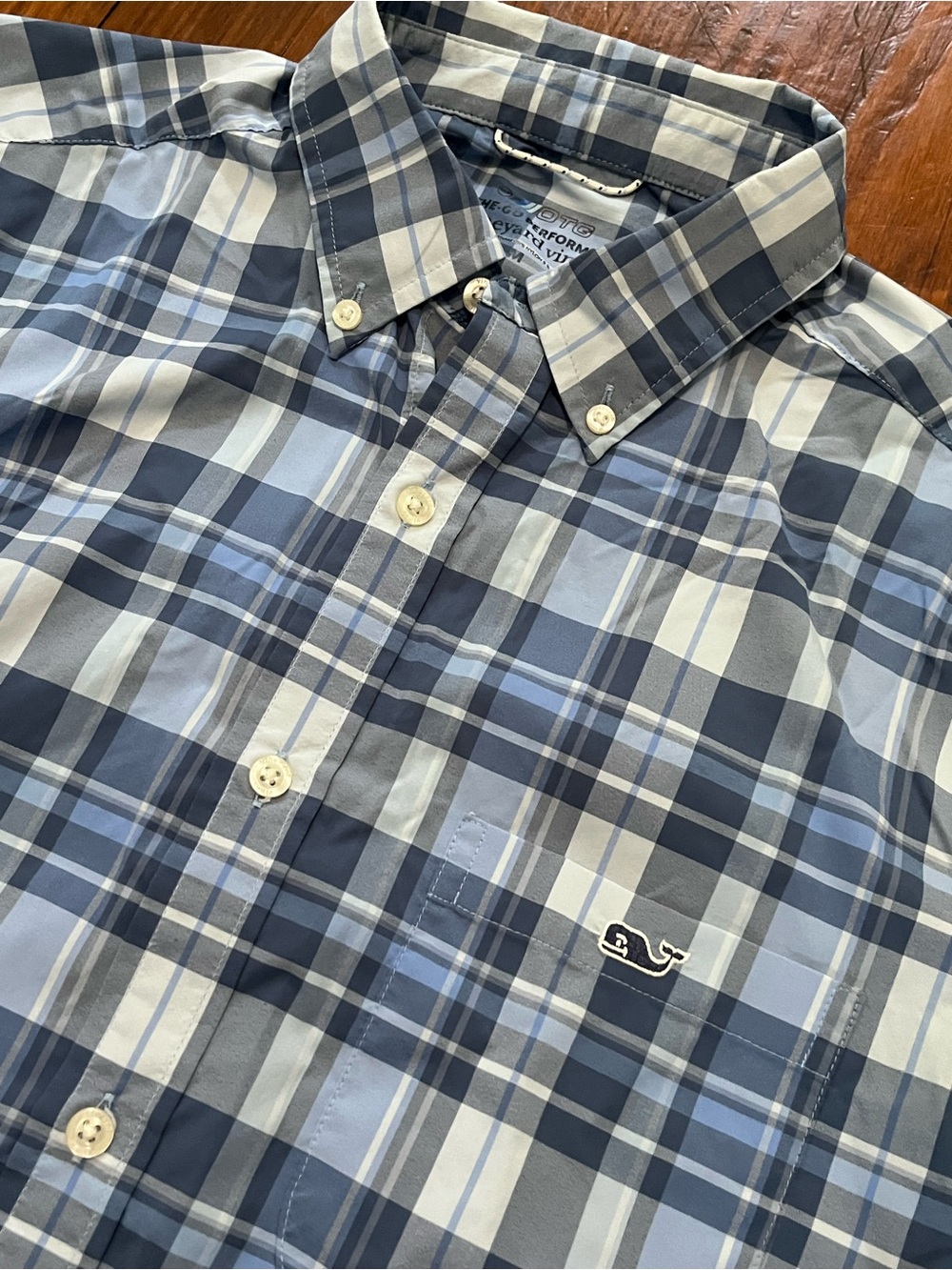 Vineyard Vines Men’s Blue Plaid On-The-Go Performance Button-Down Shirt Medium